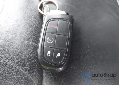 2014 Jeep Cherokee Limited z USA, uszkodzony, nr VIN 1C4PJMDS8EW187409